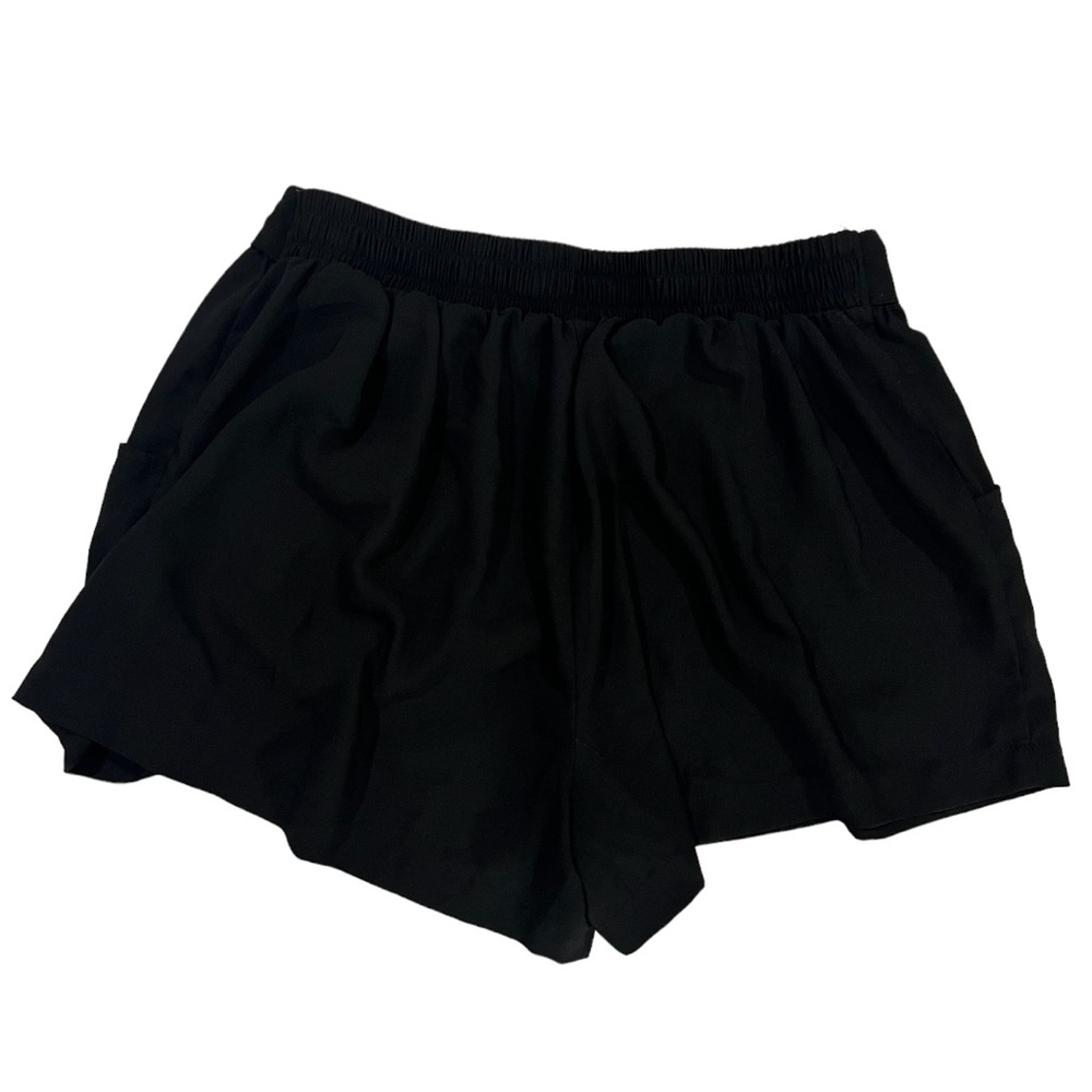 Women’s Black xhilaration Shorts